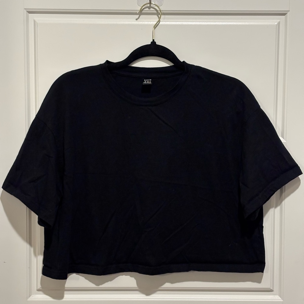 SHEIN Black Oversized Crop Tee – Soft Cotton Feel, Relaxed Fit